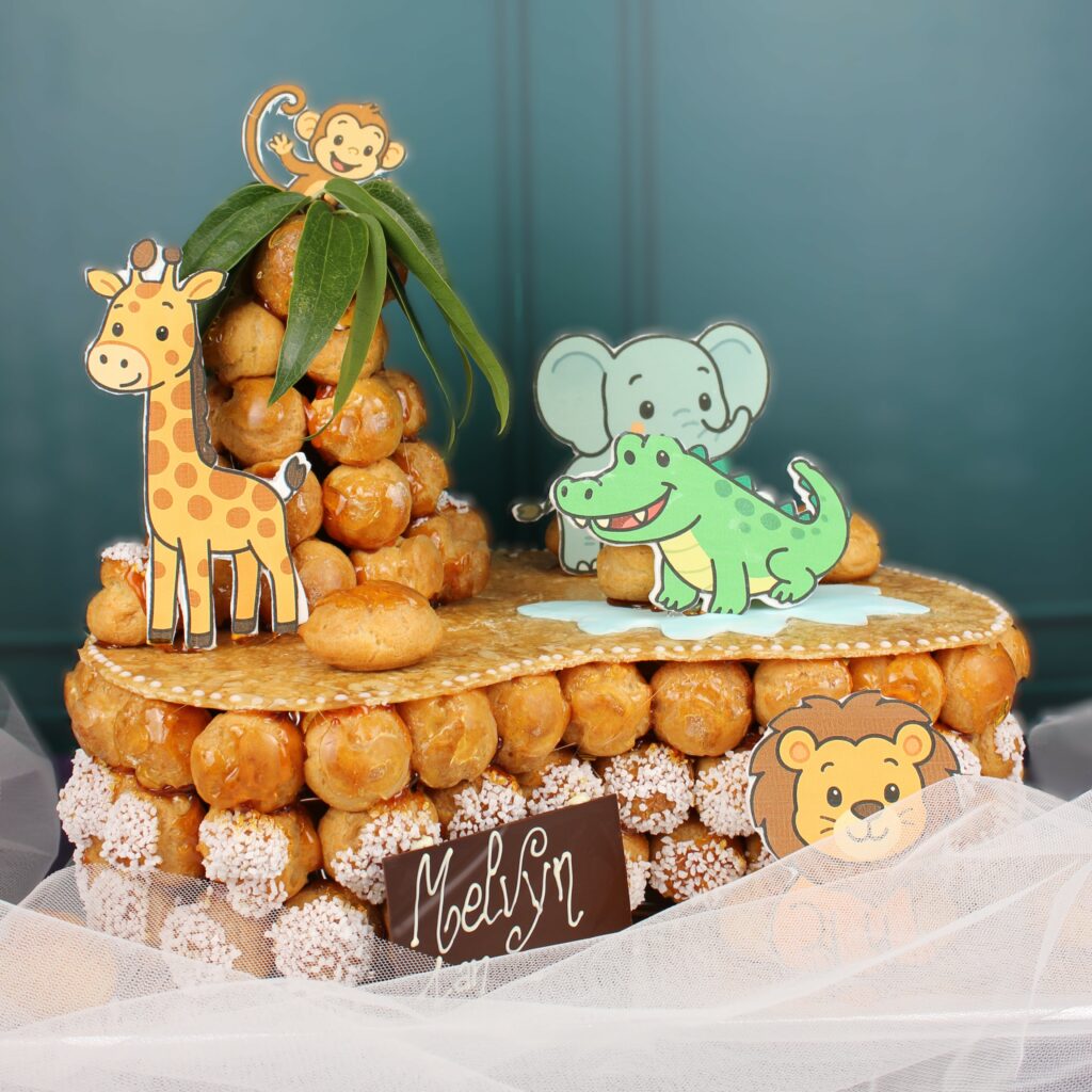 Pièce montée animaux de la savane