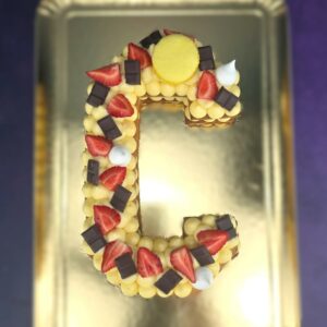 Letter cake