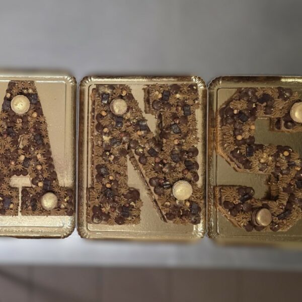 Letter cake
