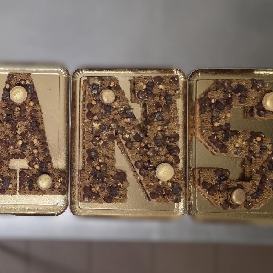 Letter cake – Image 2