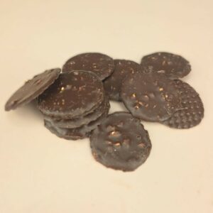 Palets chocolat noir brisures d'amandes